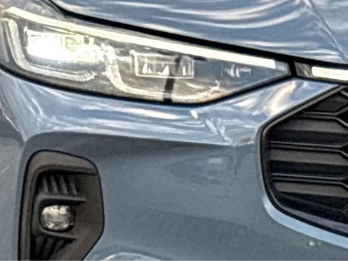 Used 2025 Ford Escape ST-Line Elite image 21