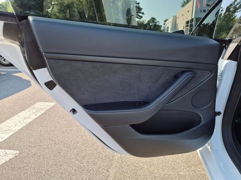 Used 2023 Tesla Model 3 Standard Range RWD image 26