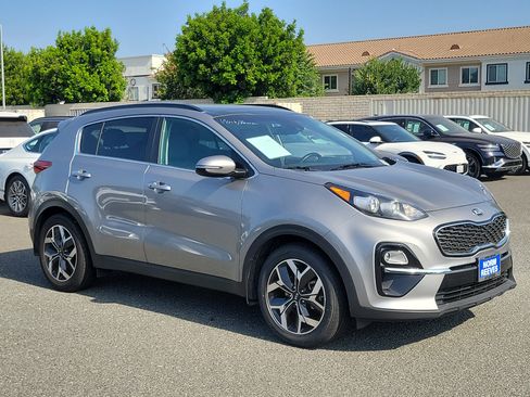 Used 2022 Kia Sportage EX FWD image 26