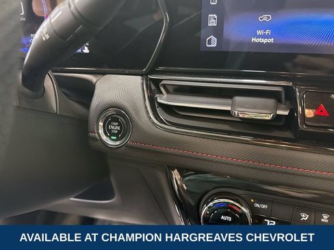 Used 2025 Chevrolet TrailBlazer RS w/ Convenience Package AWD/4WD image 22