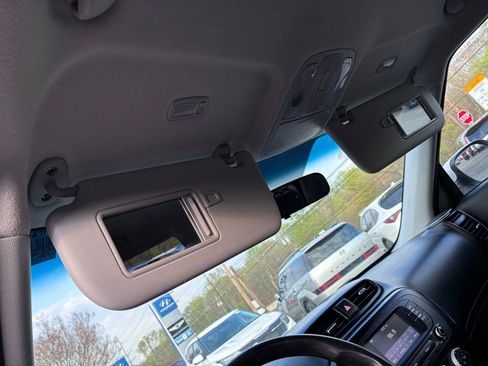 Used 2019 Kia Soul FWD image 38