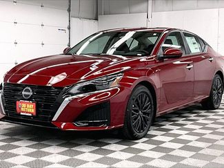 New 2025 Nissan Altima 2.5 SV w/ SV Special Edition Package video 2