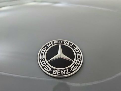 Used 2025 Mercedes-Benz GLS 450 4MATIC image 16