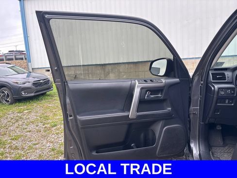 Used 2023 Toyota 4Runner SR5 AWD/4WD image 18