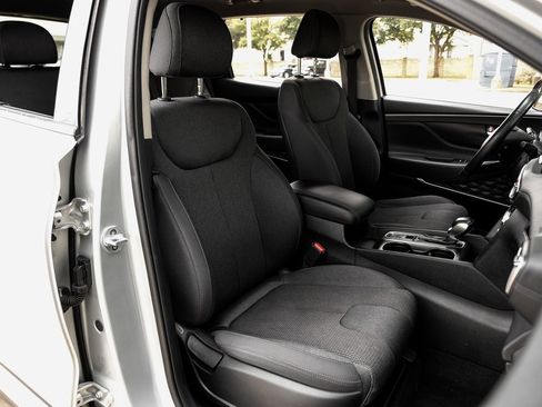 Used 2019 Hyundai Santa Fe SEL image 46