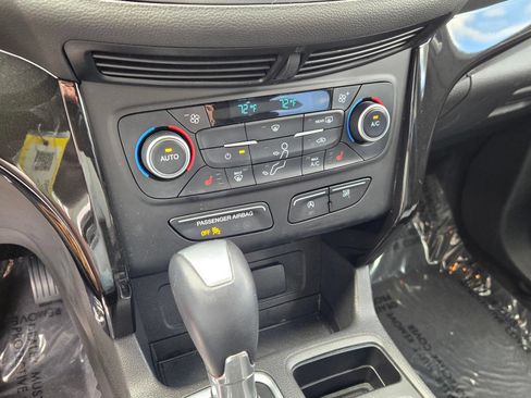Certified 2018 Ford Escape SE w/ SE Sport Appearance Package AWD/4WD image 25
