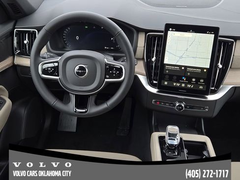 New 2026 Volvo XC90 B6 Plus w/ Protection Package Premier image 25