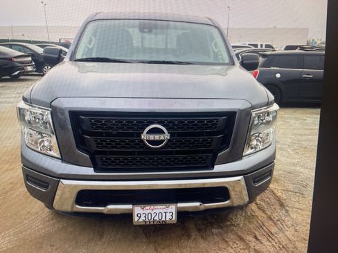Used 2023 Nissan Titan SV w/ Accessory Utility Package image 8