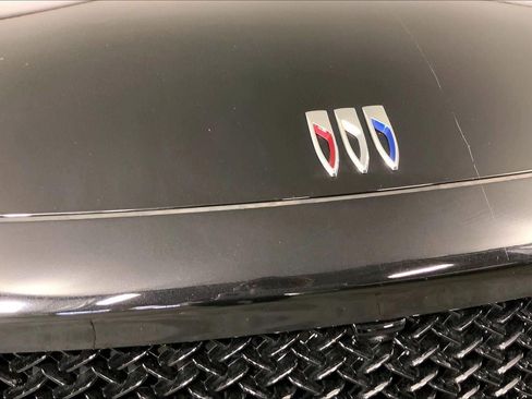 Used 2025 Buick Envision Sport Touring image 28