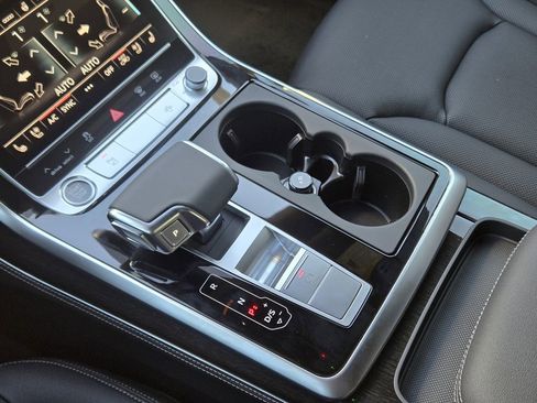 New 2026 Audi Q8 Premium Plus image 23