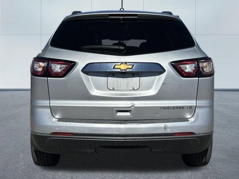 Used 2014 Chevrolet Traverse LS image 4