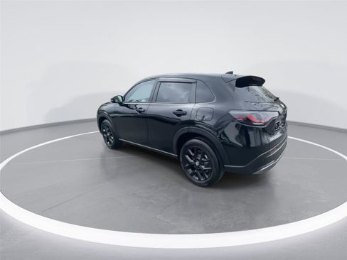 Used 2024 Honda HR-V Sport image 6