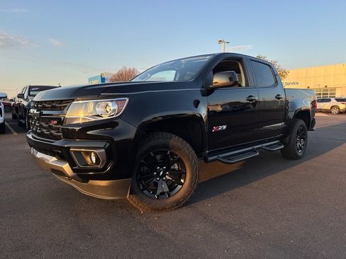 Used 2021 Chevrolet Colorado Z71 w/ Z71 Midnight Edition AWD/4WD image 1