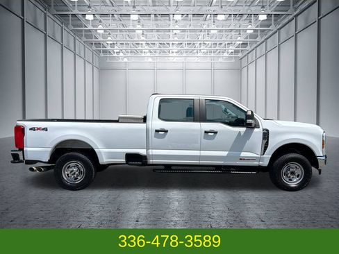 Used 2024 Ford F250 XL AWD/4WD image 6