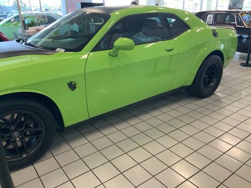 New 2023 Dodge Challenger SRT Hellcat Redeye RWD image 4