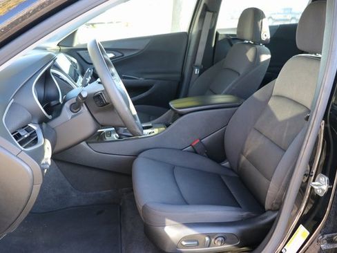 Used 2024 Chevrolet Malibu LT image 16