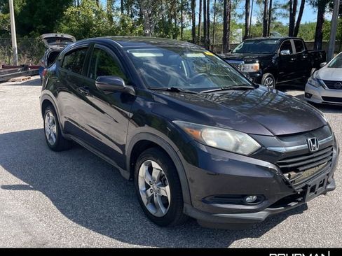 Used 2017 Honda HR-V EX image 7