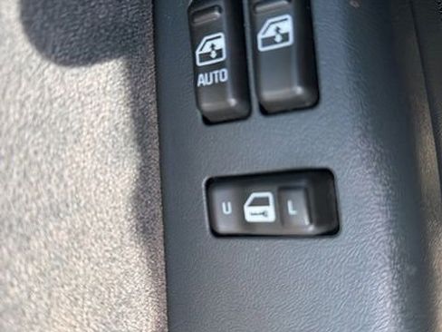 Used 2001 Chevrolet Silverado 3500 LS image 7