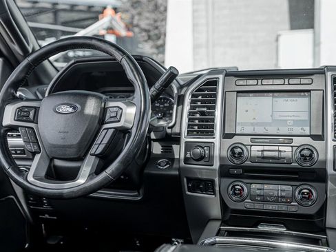 Used 2018 Ford F250 Platinum w/ Platinum Ultimate Package image 23