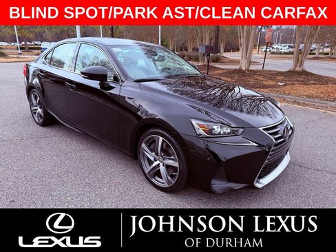 Used 2017 Lexus IS 200t image 1
