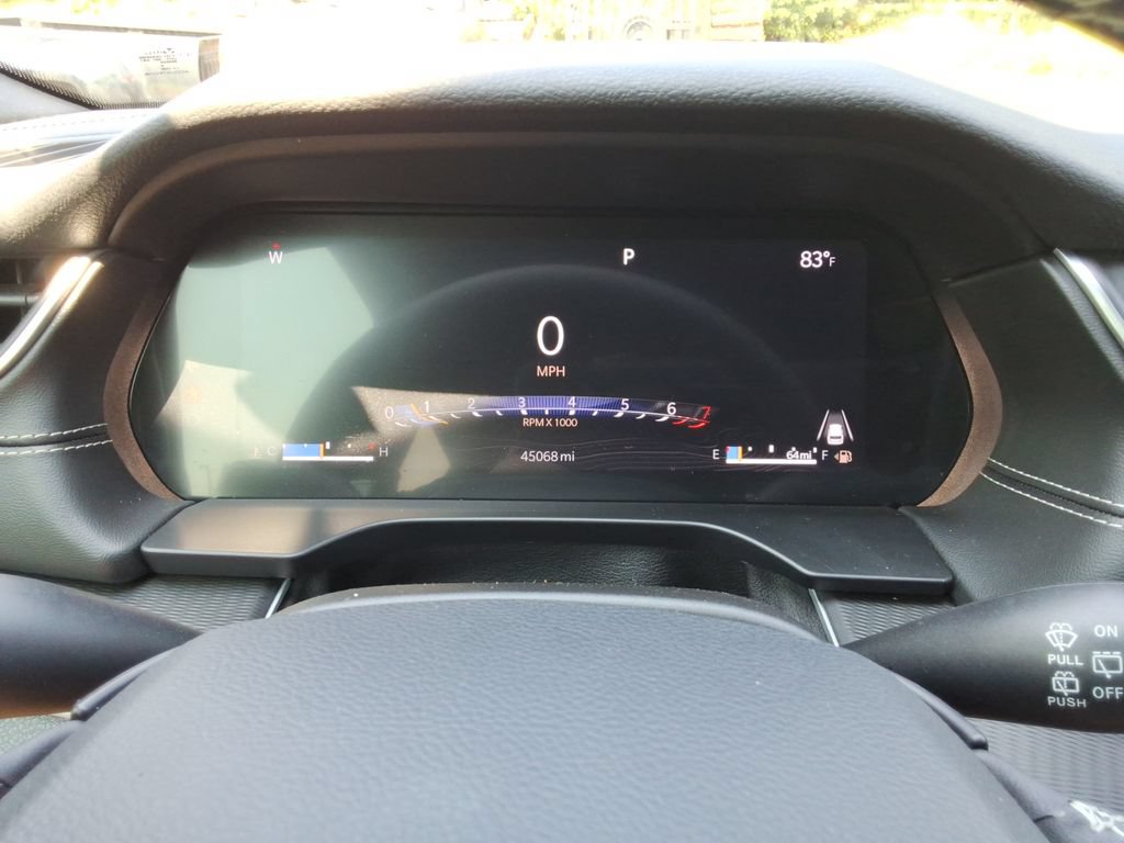 Used 2025 Jeep Grand Cherokee L Altitude RWD image 29