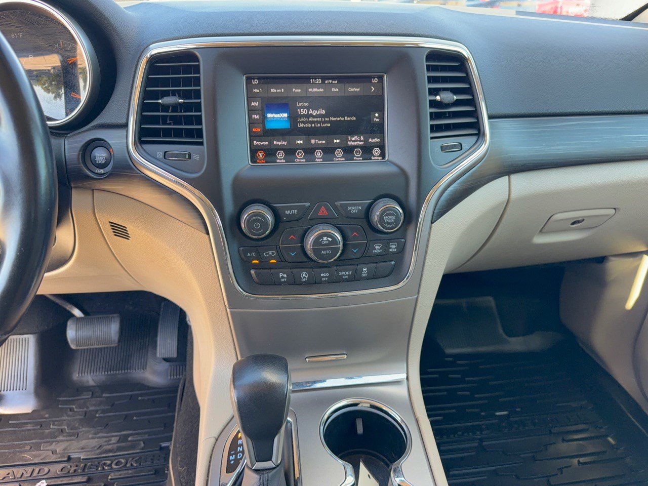 Certified 2020 Jeep Grand Cherokee Laredo AWD/4WD image 22