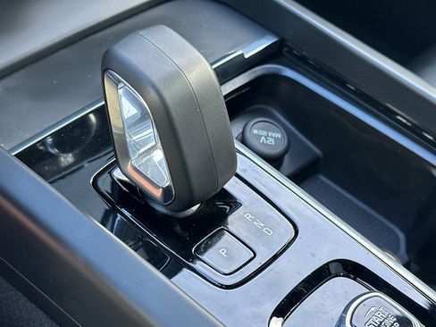 Certified 2023 Volvo S60 B5 Plus w/ Climate Package image 25