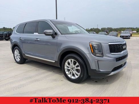 Used 2022 Kia Telluride LX AWD/4WD image 1
