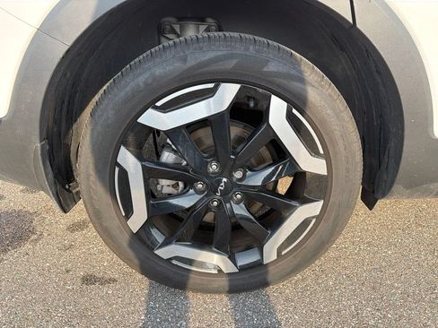 Certified 2025 Kia Telluride EX FWD image 27