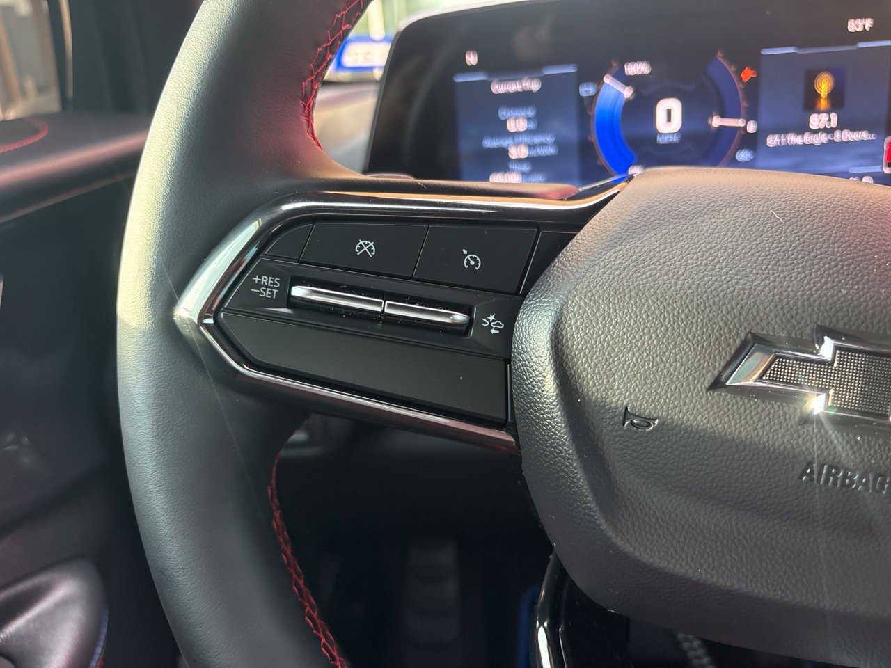 Used 2025 Chevrolet Blazer EV RS RWD image 24