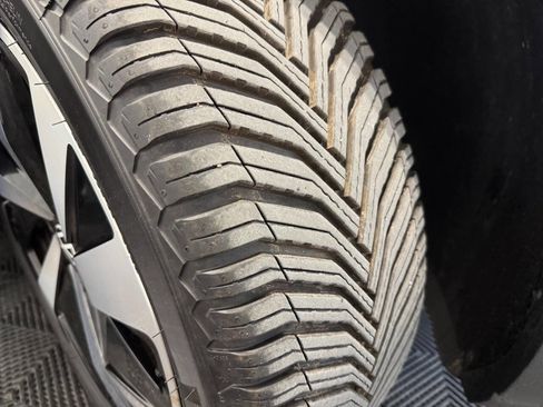 Used 2021 Volkswagen ID.4 Pro S w/ Gradient Package image 55