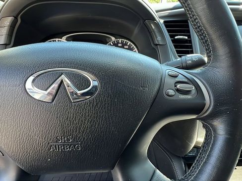 Used 2020 INFINITI QX60 Luxe w/ Essential Package image 29