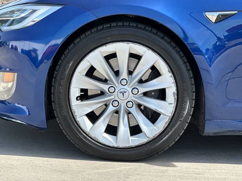 Used 2018 Tesla Model S 100D AWD/4WD image 26