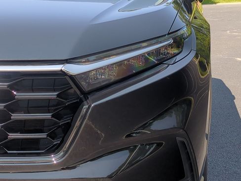 Used 2023 Honda CR-V EX image 6