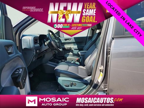 New 2025 Ford Maverick Lariat w/ Black Appearance Package image 18