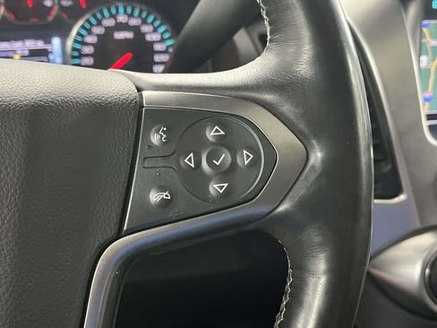 Used 2017 Chevrolet Suburban LT AWD/4WD image 35