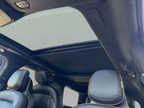 New 2027 Lincoln Navigator Black Label AWD/4WD image 19