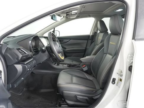 Used 2022 Subaru Crosstrek 2.5i Sport w/ Moonroof Package AWD/4WD image 19