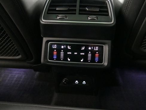 Used 2024 Audi Q8 e-tron Prestige AWD/4WD image 26