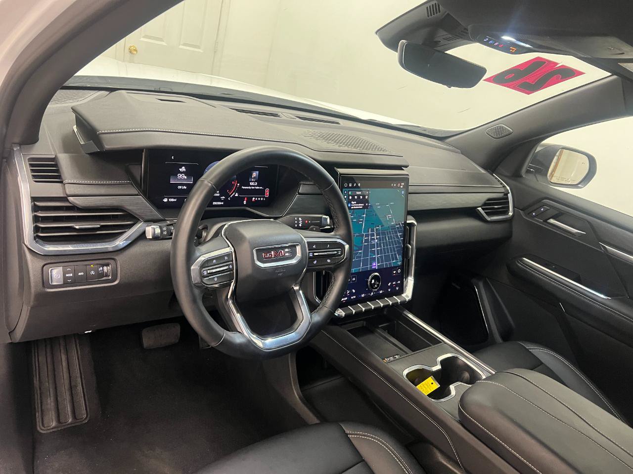 Used 2026 GMC Acadia Elevation w/ Elevation Premium Package AWD/4WD image 36