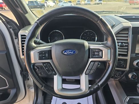 Used 2019 Ford F150 Platinum w/ Technology Package image 17