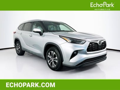 Used 2023 Toyota Highlander XLE