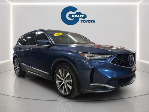 Used 2025 Acura MDX SH-AWD w/ Technology Package image 11
