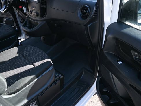 Used 2021 Mercedes-Benz Metris w/ Premium Safety Package image 21