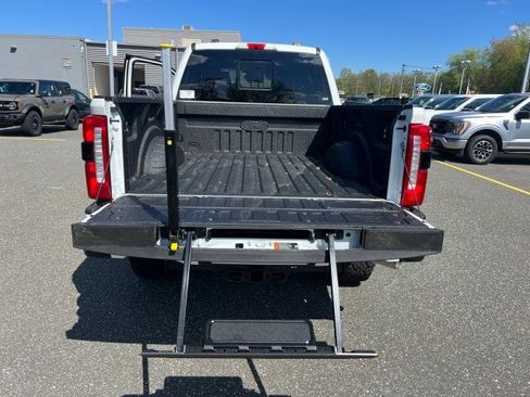 New 2026 Ford F350 Lariat w/ Tremor Off-Road Package AWD/4WD image 30