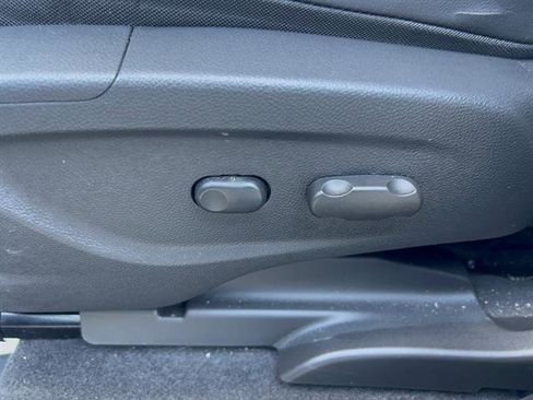 Used 2022 Buick Encore Preferred w/ Safety Package image 15