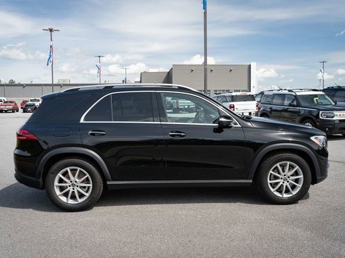 Used 2025 Mercedes-Benz GLE 350 4MATIC image 11