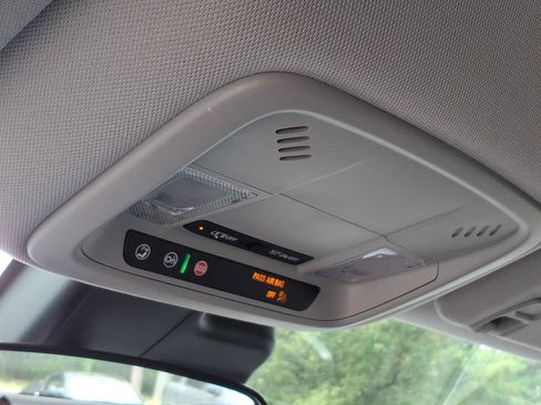 Used 2025 Chevrolet Malibu RS FWD image 20