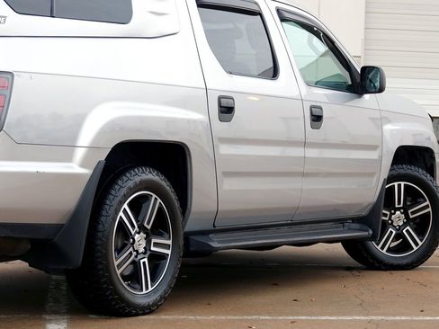 Used 2013 Honda Ridgeline Sport image 34