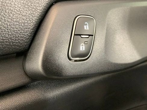 Used 2025 Ford Ranger XLT w/ FX4 Off-Road Package image 31